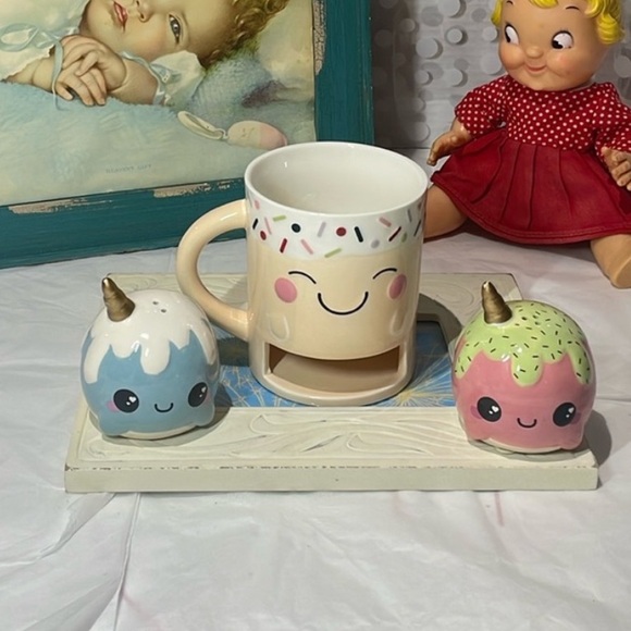 Kawaii 🍪 Santa cookie mug & unicorn S & P bundle - Picture 1 of 12